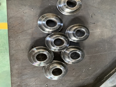 Sản phẩm tiện 2